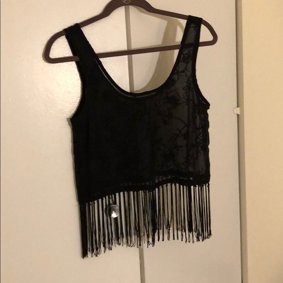 Black fringed crop top - Picture 2 of 3